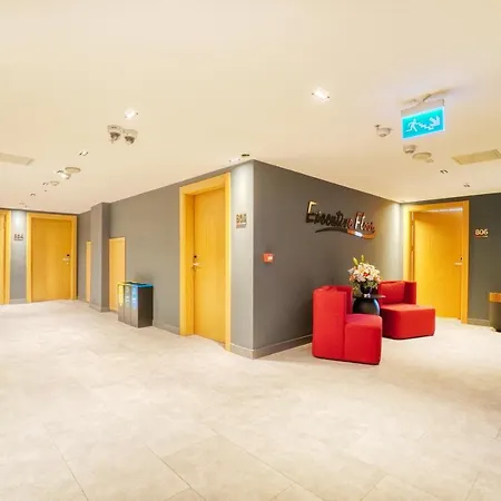 Hotel Ibos