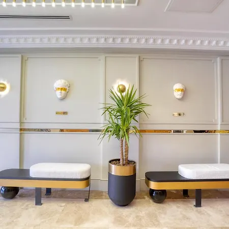 Hotel Ibos