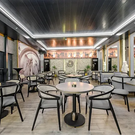 Hotel Ibos 4*